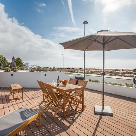 Maar 1 - Seafront Appartement *