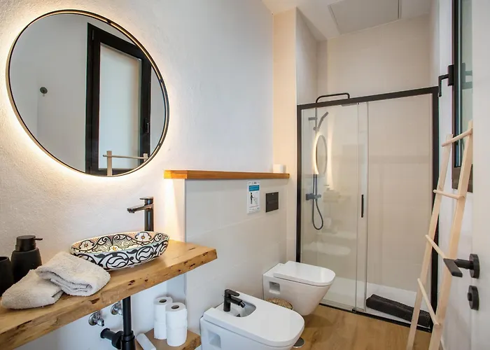 Maar 1 - Seafront Apartment *