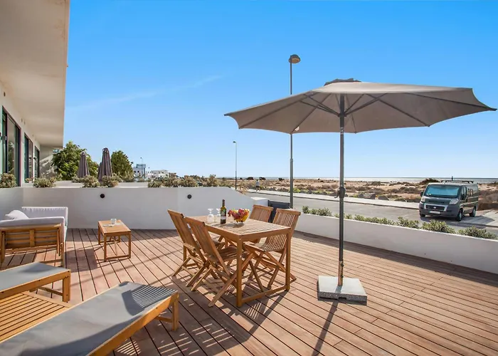 Maar 1 - Seafront Apartment